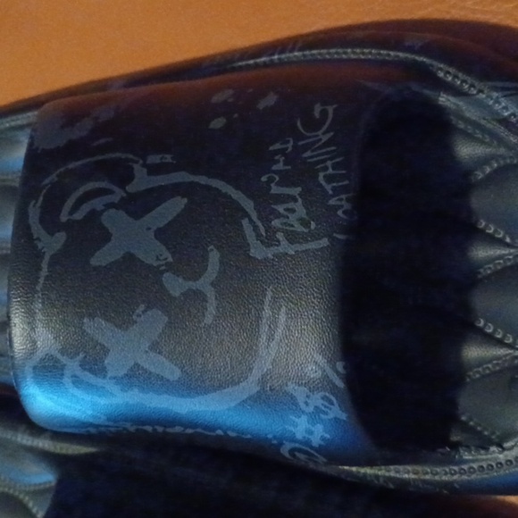 💙🌺Men's Black Slide Sandals - Picture 4 of 7